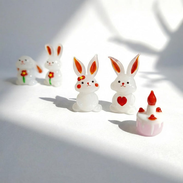 Handmade Glass Bunny Cake Topper, Rabbit Figurine for Wedding Decor, Lampwork Animal Miniature, Housewarming Gift, Animal Themed Party Decor