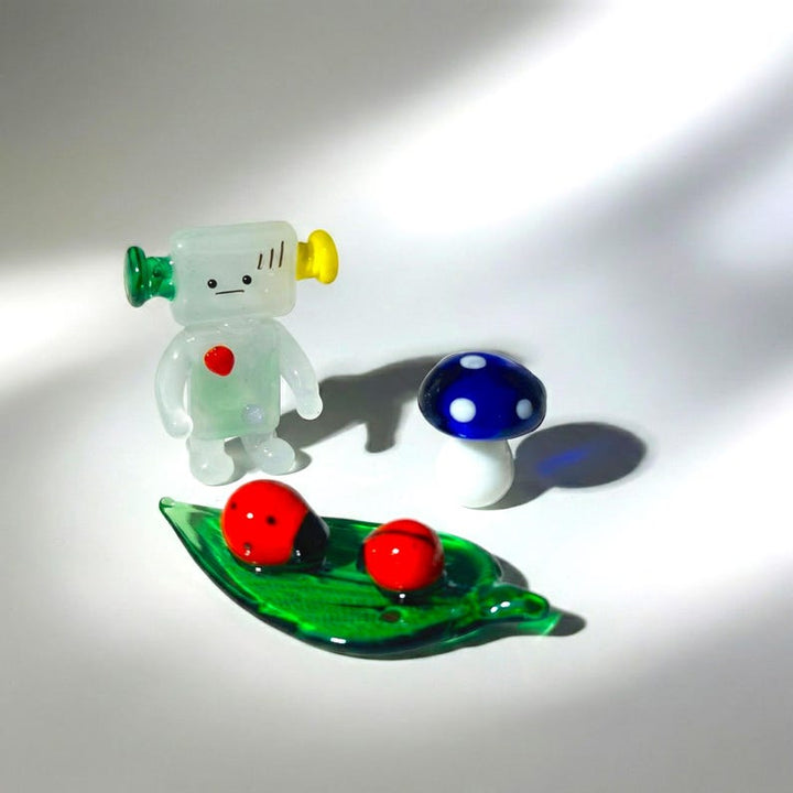 Handmade Glass Leaf and Ladybug Figurine, Mushroom Miniature for Fairy Garden, Lampwork Glass Insect, Unique Gift, Whimsical Bookshelf Decor