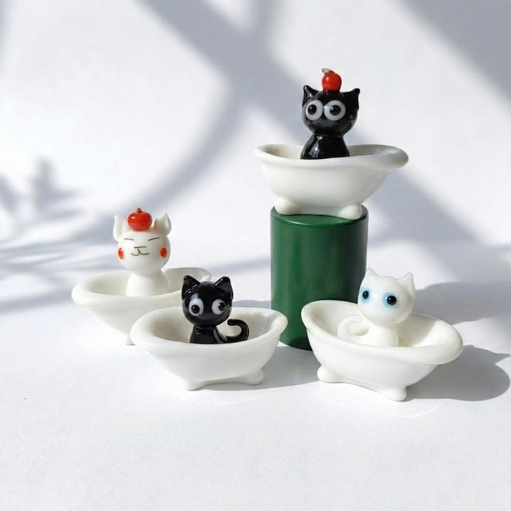 Handmade Glass Cat in Bathtub Figurine, Funny Bathroom Decor, Lampwork Animal Miniature, Valentine Gift for Cat Lover, Home Decor for Couple