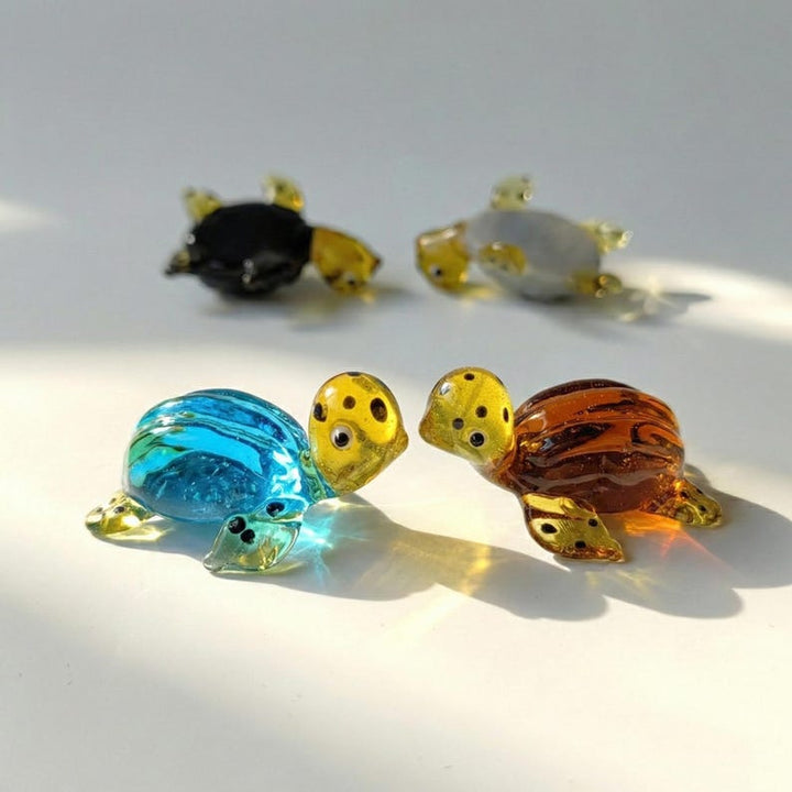 Handmade Miniature Glass Turtle Figurine, Lampwork Ocean Animal, Sea Turtle Sculpture, Terrarium Accessory, Aquarium Decor, Bathroom Decor